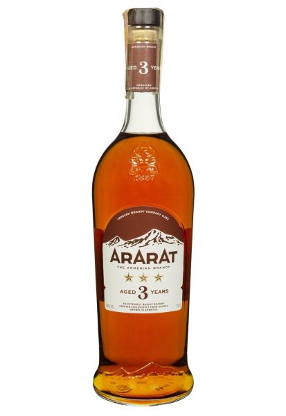 Бренди АрАрАт 3 года 0.7 л