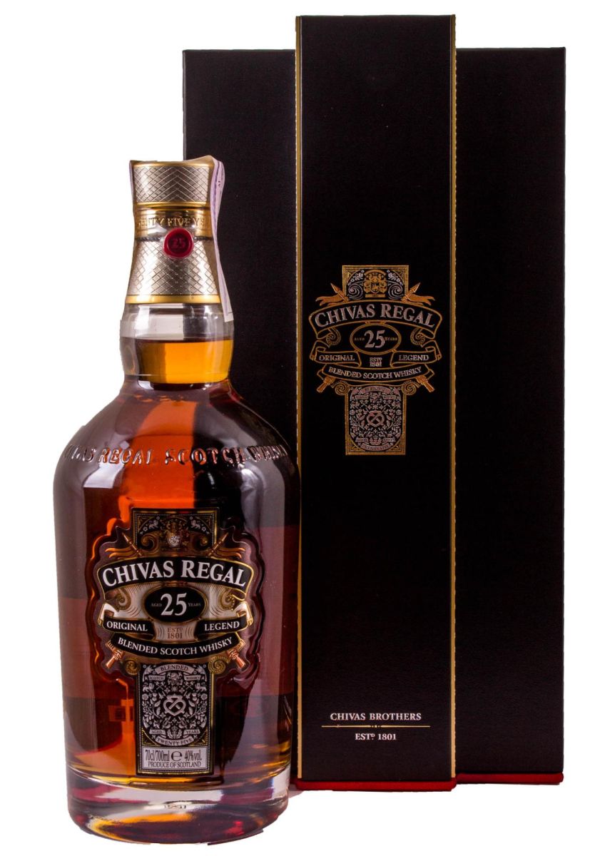 Віскі Chivas Regal 25 y.o. в коробці 0.7 л